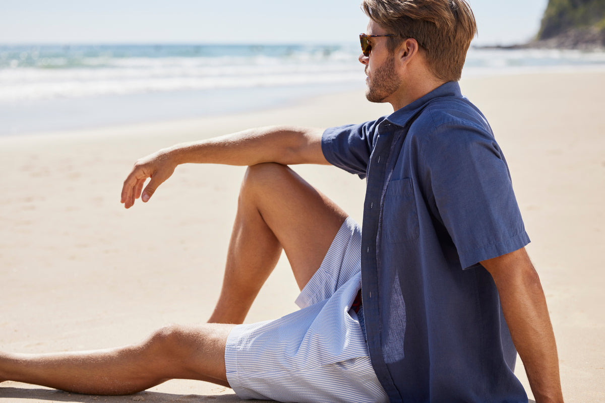 How to Wear a Short Sleeve Shirt for Men - GAZMAN